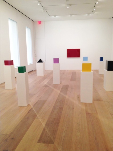 John McCracken - Works from 1963-2011 - veduta della mostra presso la Galleria David Zwirner, New York 2013