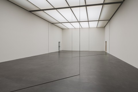 Fred Sandback, Untitled (Sculptural Study, Three Part Construction), ca. 1986/2012 - Installation view at Kunstmuseum Luzern, 2012 - photo Stefano Schroeter, Lucerne - courtesy Kunstmuseum Luzern