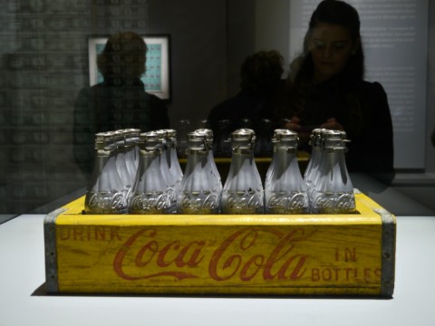 Coca Cola warholiana a Palazzo Reale