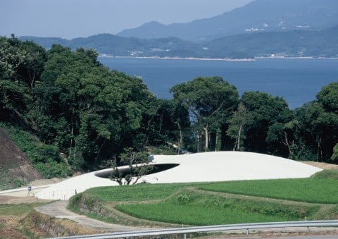 Ryue Nishizawa e Rai Naito, Teshima Museum, Teshima, 2010