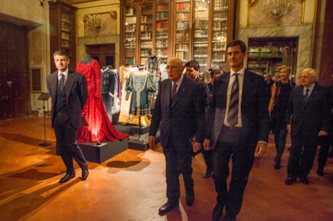 Il Presidente Giorgio Napolitano, Olga Jesurum curatrice mostra, Marco Guardo Direttore Biblioteca - foto Giovanni De Angelis