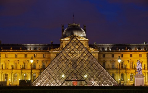 Mario Bucolo, la piramide del Louvre