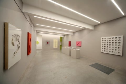 Paolo Scheggi, Selected Works, Installation views, Ronchini Gallery, Londra (courtesy Galleria d'arte Niccoli e Ronchini Gallery) 7