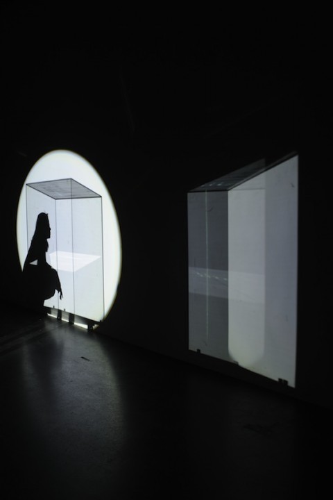 Luisa Kasalicky, Intro: desiderio, 2013 – installazione – courtesy l’artista - photo maschekS