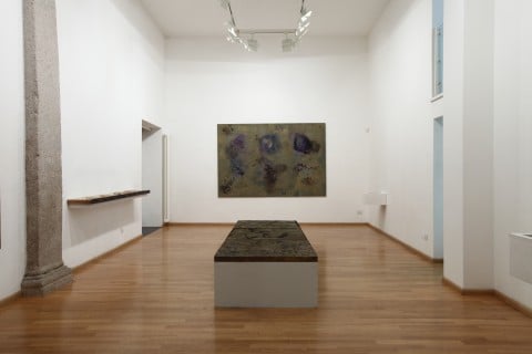 Eltjon Valle - There will be oil - veduta della mostra presso la Nuova Galleria Morone, Milano 2013