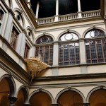 Tadashi Kawamata, Tree Huts, 2013 - installazione site specific presso Palazzo Strozzi, Firenze - Courtesy the artist and galerie kamel mennour, Paris - © CCC Strozzina, Palazzo Strozzi, Firenze - photo Martino Margheri