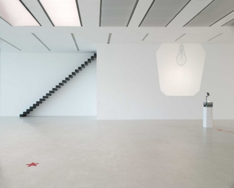 Ceal Floyer - veduta della mostra presso Museion, Bolzano 2014 - photo Augustin Ochsenreiter