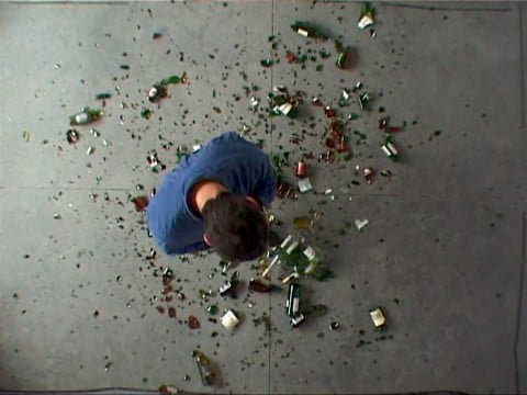 Michel François, Autoportrait contre nature (Self-Portrait Against Nature), 2002, video, courtesy carlier  gebauer, Berlino