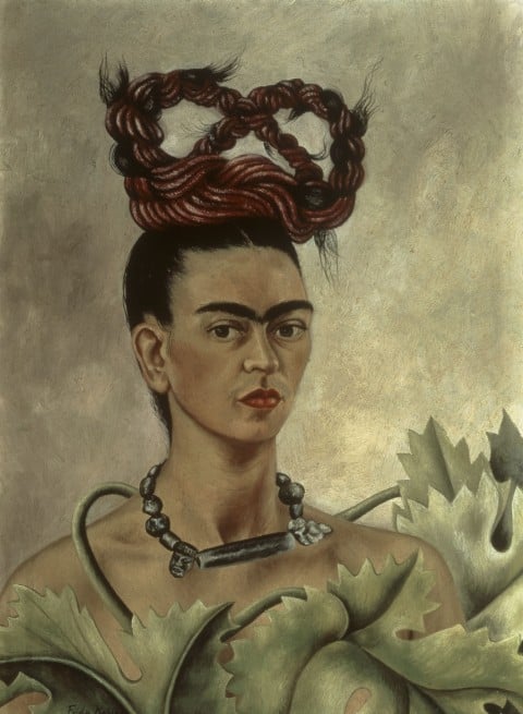 Frida Kahlo, Autoritratto con treccia, 1941 - Olio su tela, cm 51 x 38,5 - The Jacques and Natasha Gelman Collection of 20th Century Mexican Art and The Vergel Foundation, Cuernavaca - © Banco de México Diego Rivera & Frida Kahlo Museums Trust, México D.F. by SIAE 2014