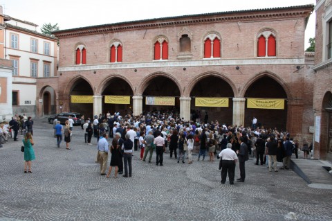 Vittorio Sgarbi, la mostra sull'arte umbra a Fabriano