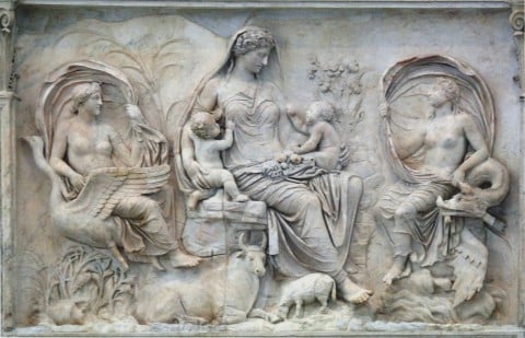 Ara Pacis, Tellus