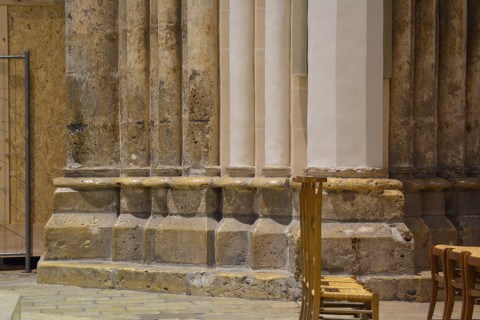 Restauri alla cattedrale di Chartres