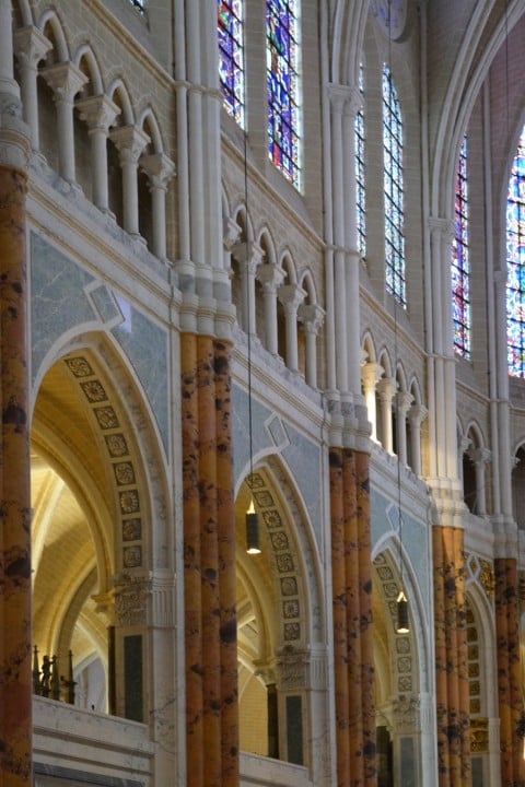 Restauri alla cattedrale di Chartres