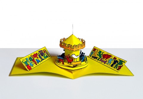 Keith Haring, Luna Luna, a Poetic Extravaganza, 1986, Pop-up, cartoncino stampato, 30.3 x 30 x 0.2 cm, 2.000 esemplari, Freizeitanlagen GmbH, Amburgo Courtesy KoobookArchive