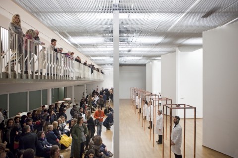 Marina Abramovic – The Abramovic Method, marzo 2012 – Photo © Laura Ferrari. Courtesy PAC, Milano