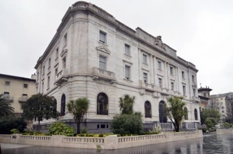 L'edificio del Banco de España a Santander, futura sede del Reina Sofía