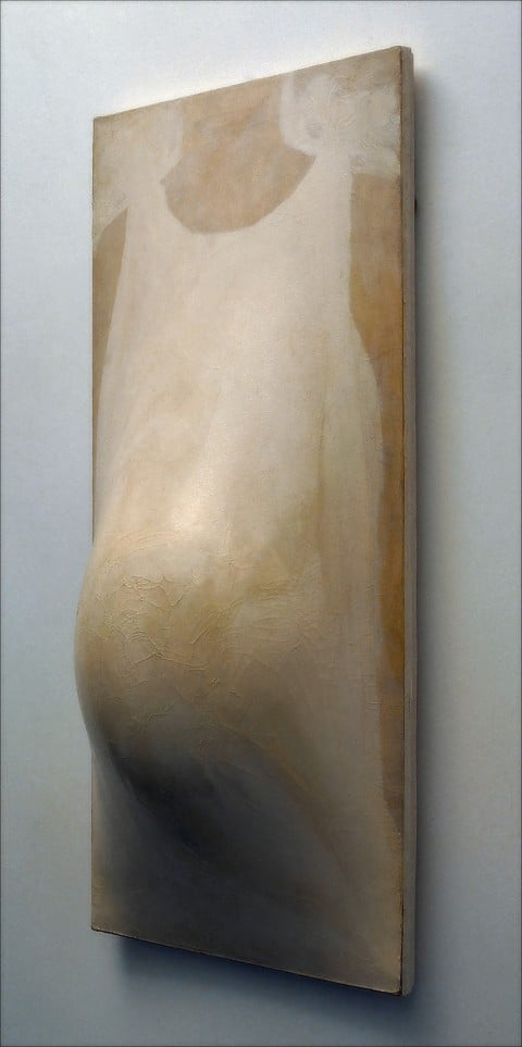 Pino Pascali, Maternità, 1964 - tela dipinta a smalto su centine di legno, palloncino di gomma, cm 120 x 60