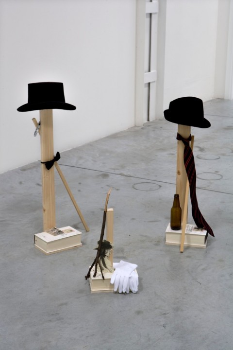 Maria Adele Del Vecchio, Dandies, mixed medias, variable dimensions, 2008