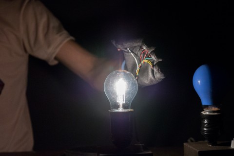 Squeezing Sounds Out of Light, Marco Cecotto al roBOt 07 (foto di Samuele Grando)