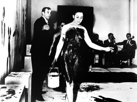 Yves Klein - la performance del 9 marzo del 1960, a Parigi
