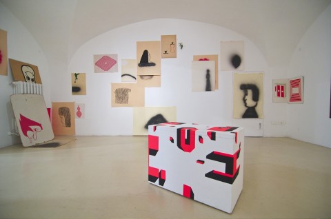 Barry McGee & Clare Rojas - veduta della mostra presso la Galleria Alessandra Bonomo, Roma 2014 