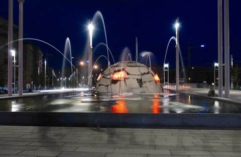 Mario Merz, Igloo, 2002 - photo Michele D'Ottavio - _ Archivio fotografico della Città di Torino e di Turismo Torino e Provincia