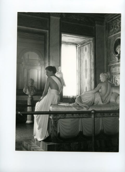 Modello Sorelle Botti, foto Pasquale De Antonis, 1947
