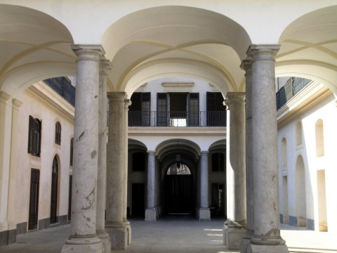 Palazzo Riso, corte interna - AFR, foto Fabio Sgroi