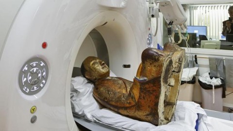 Analisi sul Buddha-mummia (foto Meander Medisch Centrum)