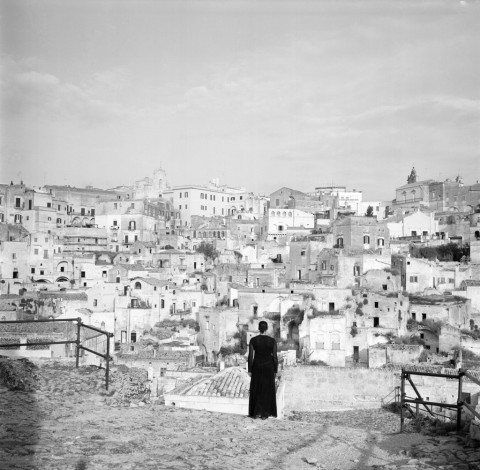 Carrie Mae Weems, The Edge of Time – Ancient Rome, 2006