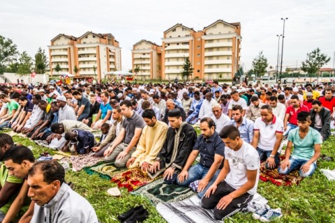 Musulmani a Marghera per la fine del Ramadan
