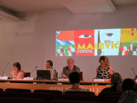 La presentazione della mostra di Kazimir Malevič a Bergamo