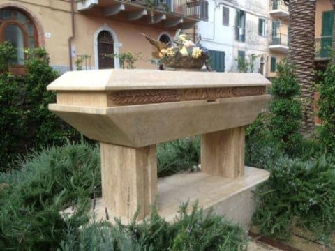 Monumento funerario del Caravaggio a Porto Ercole