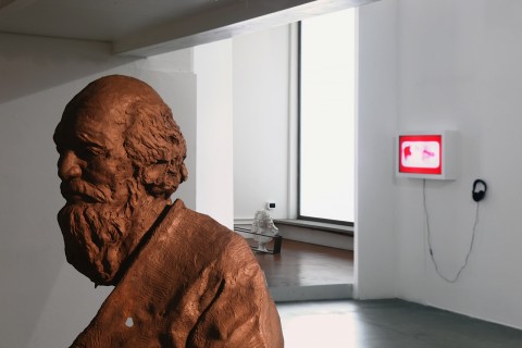 Michelangelo Consani - Le cose potrebbero cambiare - veduta della mostra presso Prometeogallery, Milano 2015