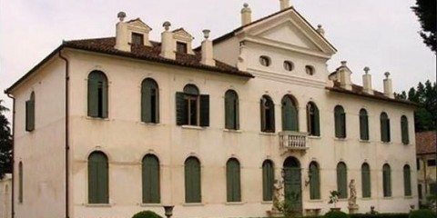 Villa Santorini-Toderini-Fini, a Dolo, prima dei danni della bufera