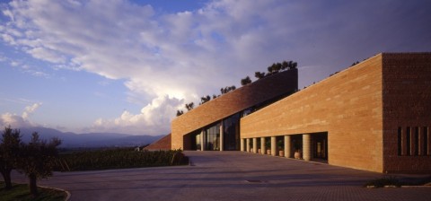 Mario Botta, Cantina Petra,  Suvereto 2003 - photo Enrico Cano