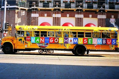 Amsterdam, Van Gogh Museum bus