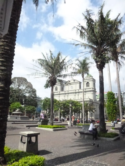 La piazza della Cattedrale di San José