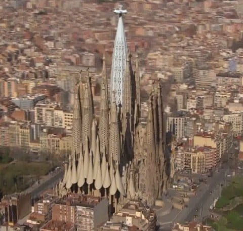 Come sarà la Sagrada Familia nel 2026. Courtesy Sagrada Familia Foundation