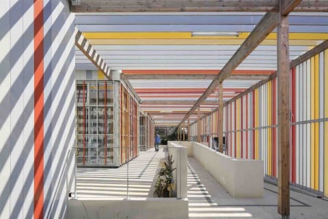 Il liceo Honorè de Balzac a Castelnau-le-Lez, Francia - NBJ Architectes ph. ©photoarchitecture.com