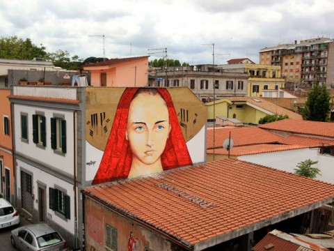 Maria ragazzina, da Vangelo secondo Matteo di Pasolini - un murale di Klevra a Roma
