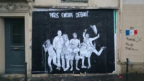 Combo, Paris encore debout