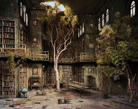 Lori Nix, Library, 2007, Brescia - Courtesy of Galleria Paci contemporary, Brescia