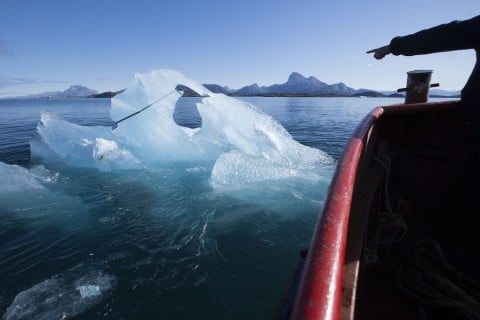 Harvesting ice floating in Nuup Kangerlua, Greenland Photo: Jørgen Chemnitz © 2015 Olafur Eliasson