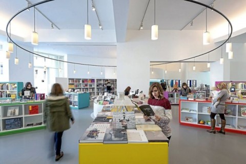 Il bookshop del MACBA di Barcellona