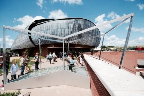 Asprostudio, La sedia che scotta, installazione temporanea - Festival del Verde e del Paesaggio all’Auditorium Parco della Musica, Roma 2013