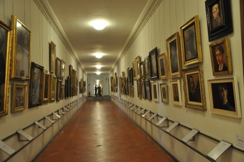 La galleria degli autoritratti nel Corridoio Vasariano