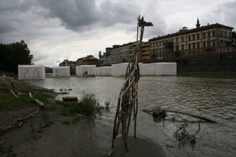 Firenze, The Bridge of Love, Installazione per Pitti Uomo 90, Claudio Nardi Architects