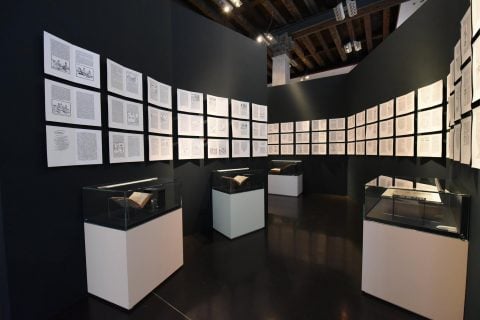 Aldo Manuzio - il rinascimento di Venezia, maze installation, exhibition graphic and colours Studio Fludd