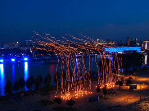 Ars Electronica 2016 - Drone 100. Spaxels over Linz - photo Martin Hieslmair